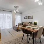 Danellgio Cozy Nest Apartment *