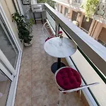 Danellgio Cozy Nest *