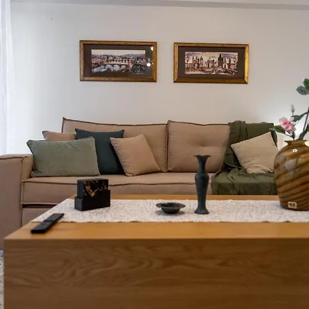 Apartment Danellgio Cozy Nest Chalkís